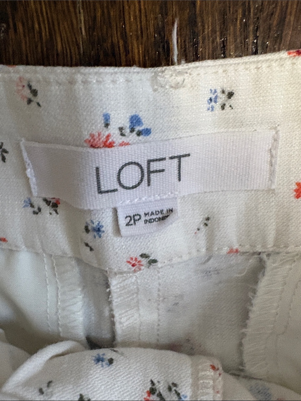 LOFT Riviera Shorts in Floral Print - Picture 4 of 7